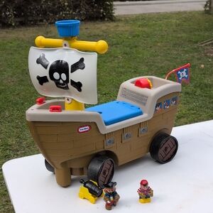 Adventure Pirate Ship Playset with Blue Deck